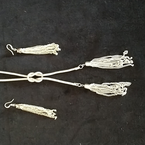 Silver toned tassel necklace with earrings. - Picture 2 of 2